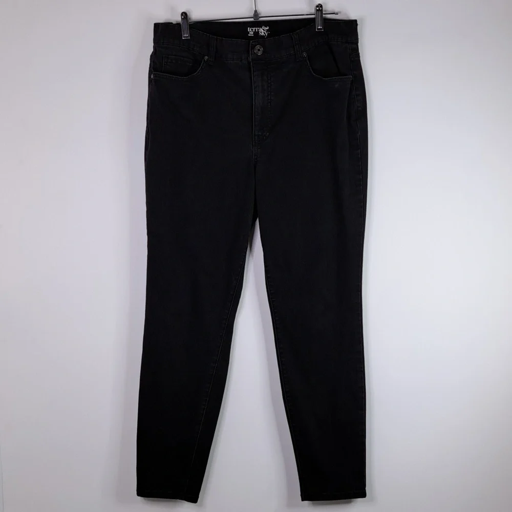 Terra & Sky Skinny Faded Black Jeans Size 16W - Picture 1 of 14